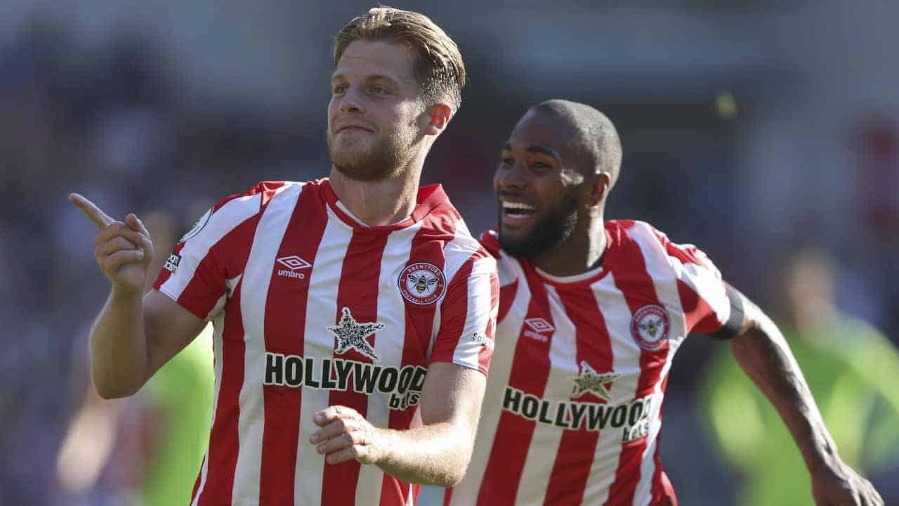 Jensen e Henry de Brentford ©️LaPresse