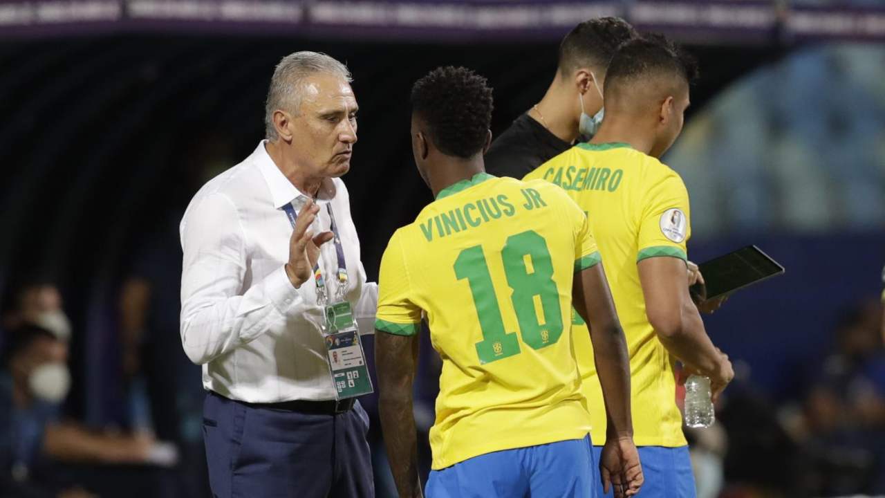 Tite with Vinicius