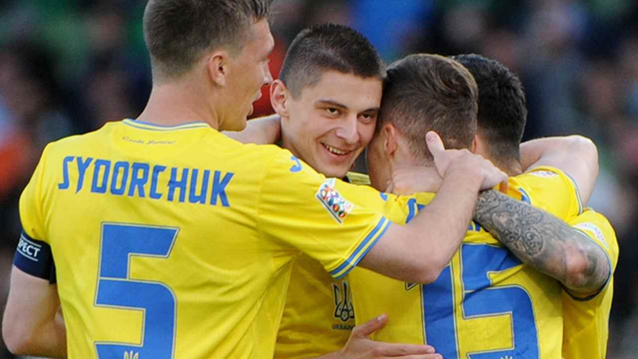 Ukrainians cheer after victory over Ireland