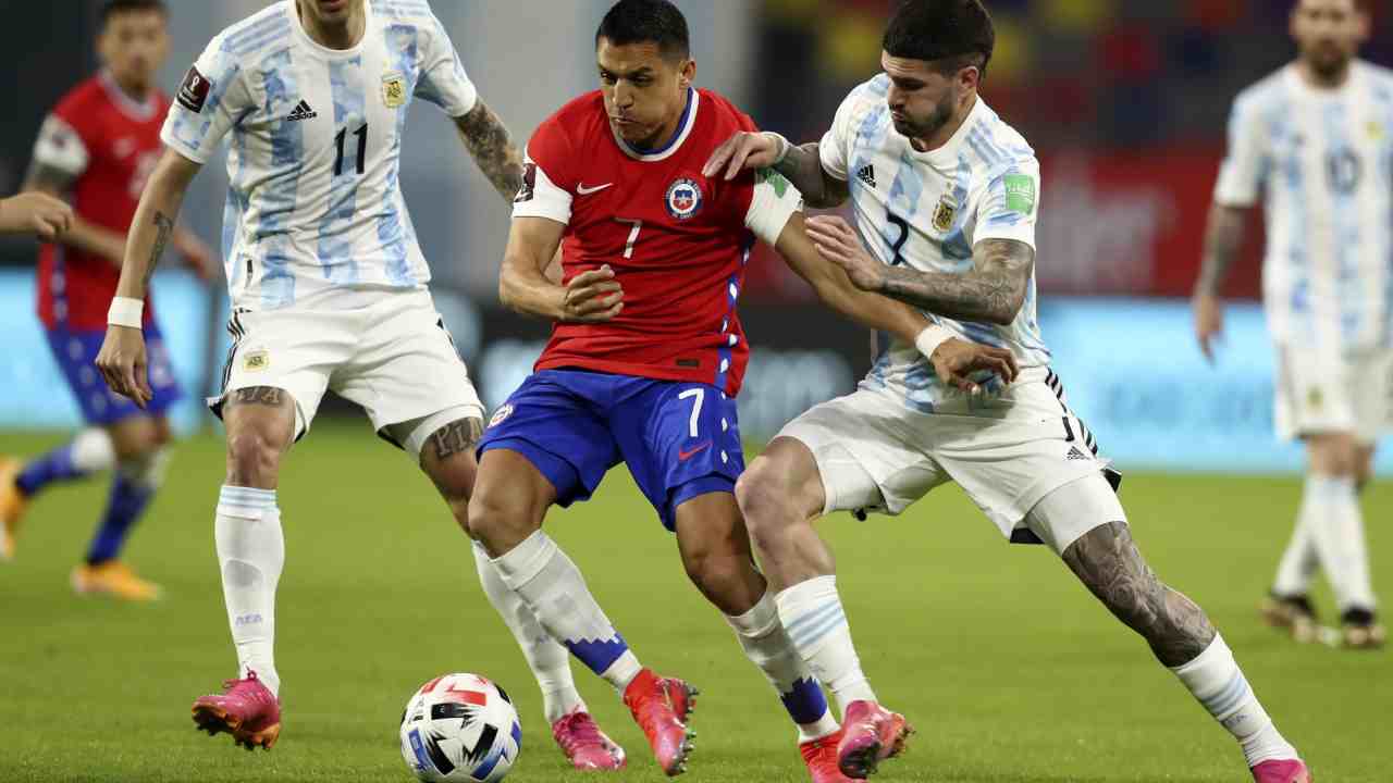 Alexis Sanchezi em acção contra a Argentina