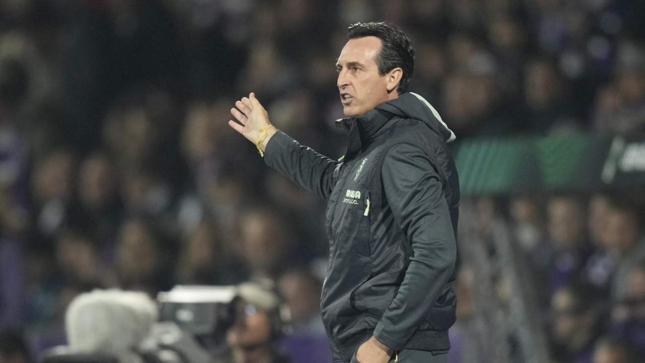 Emery, estreia hoje com Aston Villa