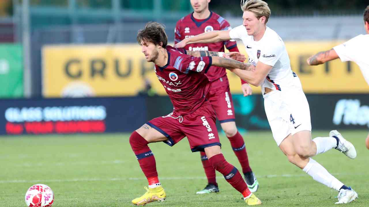 Antonucci von Cittadella, im Tor gegen Cosenza