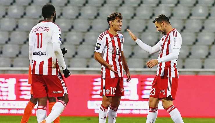 Algunos jugadores del Ajaccio