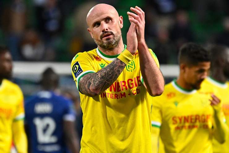 Pallois, defensa del Nantes