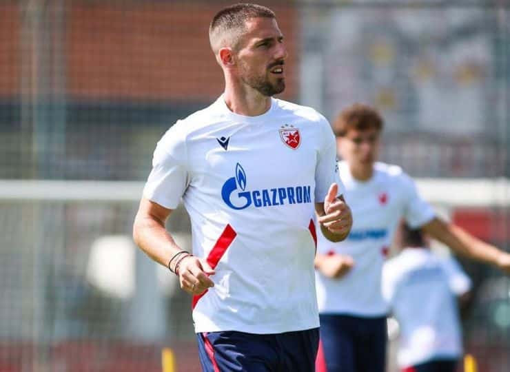 Degenek, Red Star's new signing