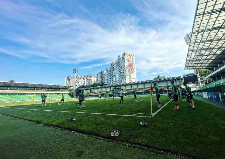 Jugadores del Zimbru en un entrenamiento