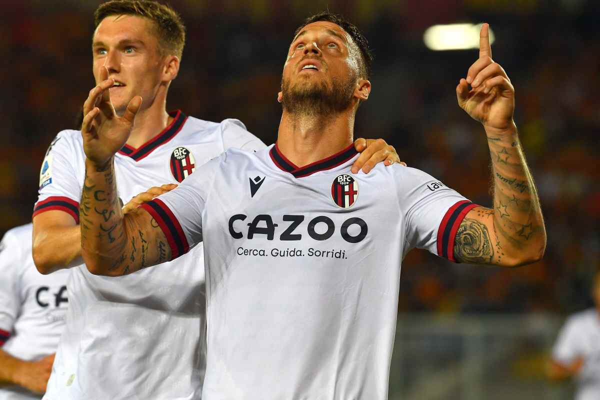 Marko Arnautovic celebrates a goal with Bologna