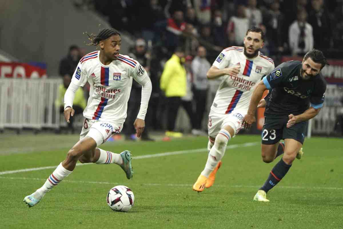 Lacazette no estará porque está descalificado