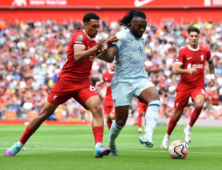 Semenyo do Bournemouth contra o Liverpool