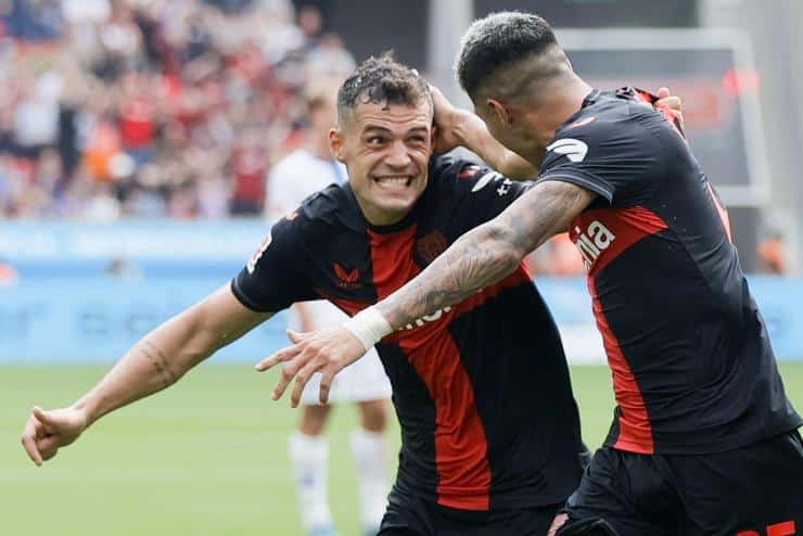 Xhaka und Palacios